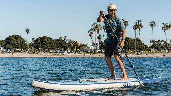 How Is SUP Fitness Different From Regular Paddleboarding?